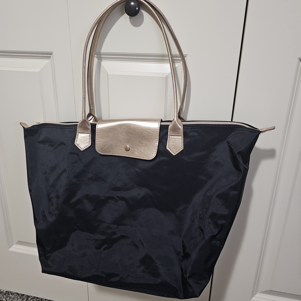 Elegant Black and Gold Women's Tote Bag